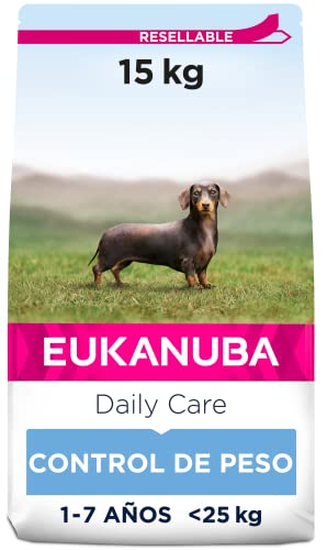 Eukanuba Alimento seco de cuidado diario con pollo fresco para control de peso en perros adultos medianos (1-7 años/